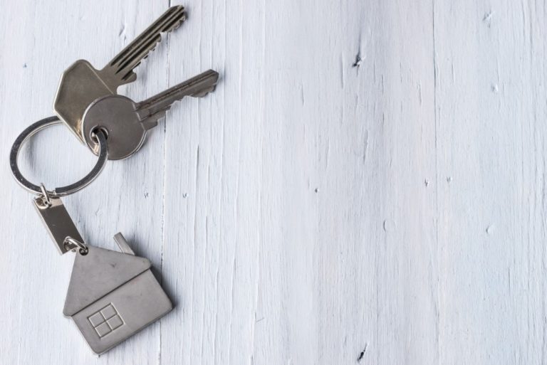 house keychain with house keys